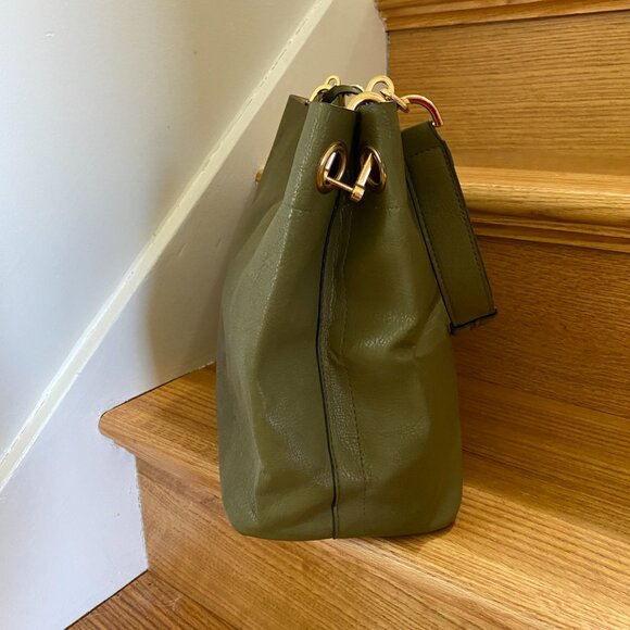 Elizabeth Grant Shoulder Bag - Picture 4 of 10